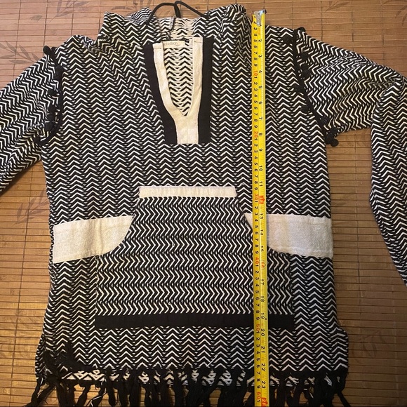 Rebellion Lrg Tassel Sweater - Picture 11 of 11